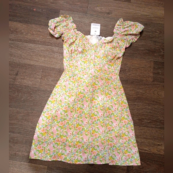 Peiran  Floral Puff Sleeve Mini Dress Size M New - Picture 1 of 6